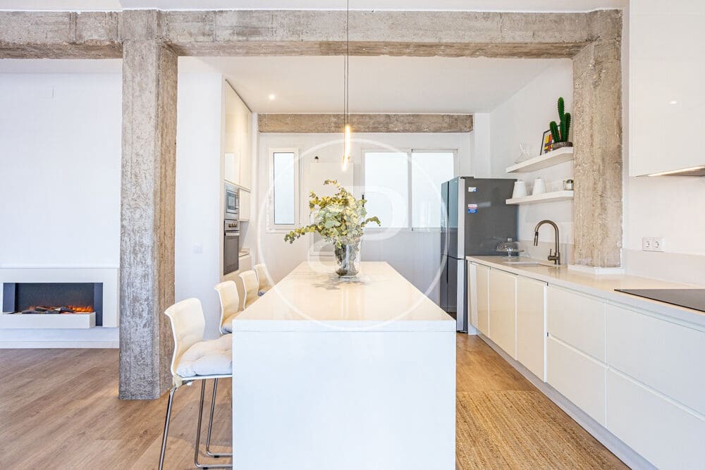 2 bedroom Apartment for rent in Valencia city - € 2,000 (Ref: 10164969)