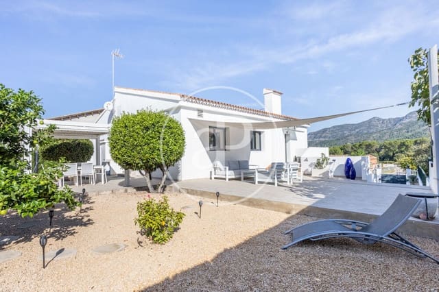 4 slaapkamer Villa te koop in Carcaixent met zwembad garage - € 559.000 (Ref: 10166632)