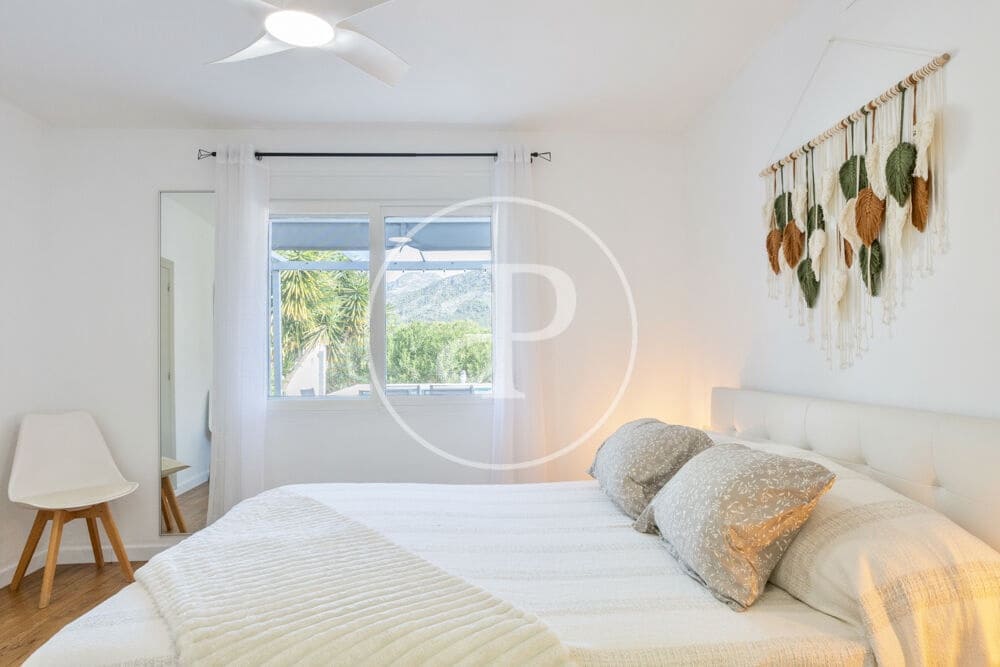 4 bedroom Villa for sale in Carcaixent with pool garage - € 559,000 (Ref: 10166632)