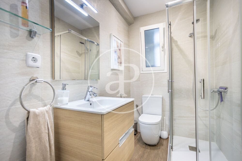 3 bedroom Apartment for rent in Valencia city - € 2,200 (Ref: 10168546)