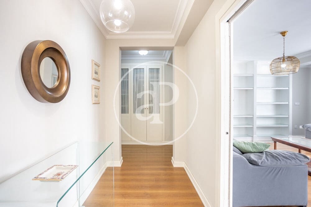 3 bedroom Apartment for rent in Valencia city - € 2,200 (Ref: 10168546)