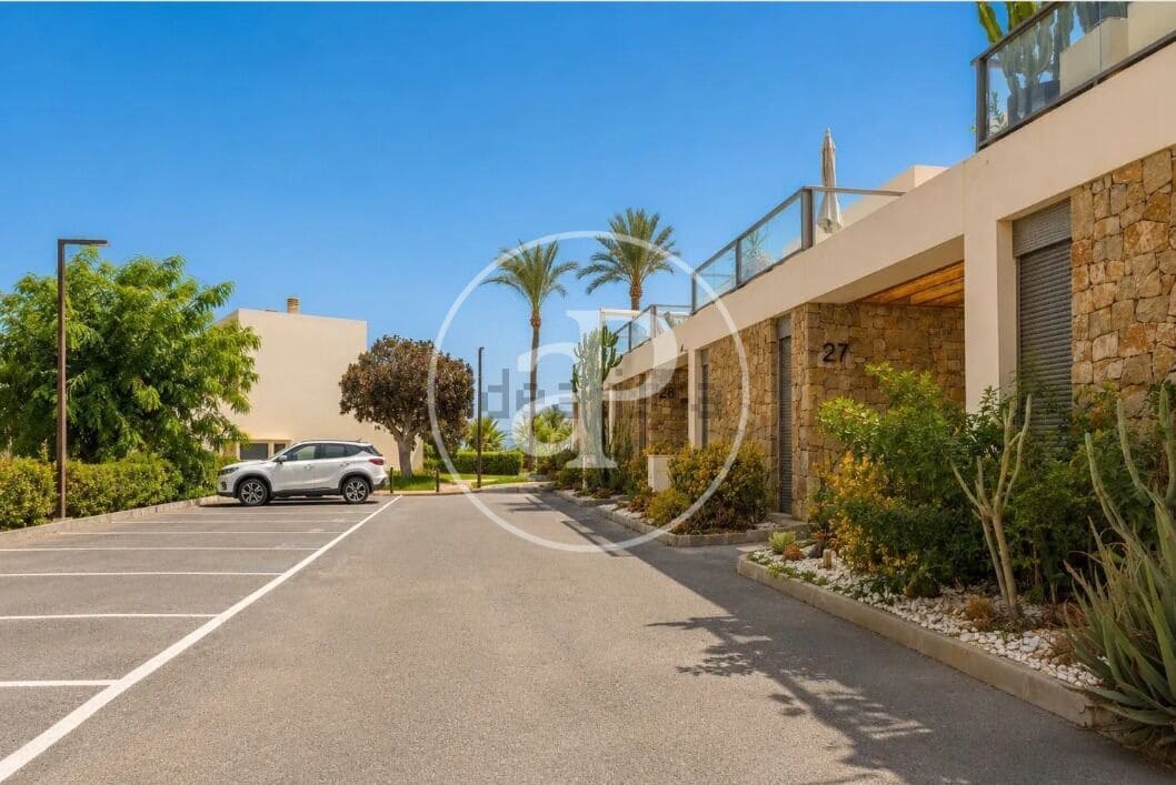 Apartamento de 2 habitaciones en La Villajoyosa / Vila Joiosa en venta con piscina garaje - 450.000 € (Ref: 10168548)