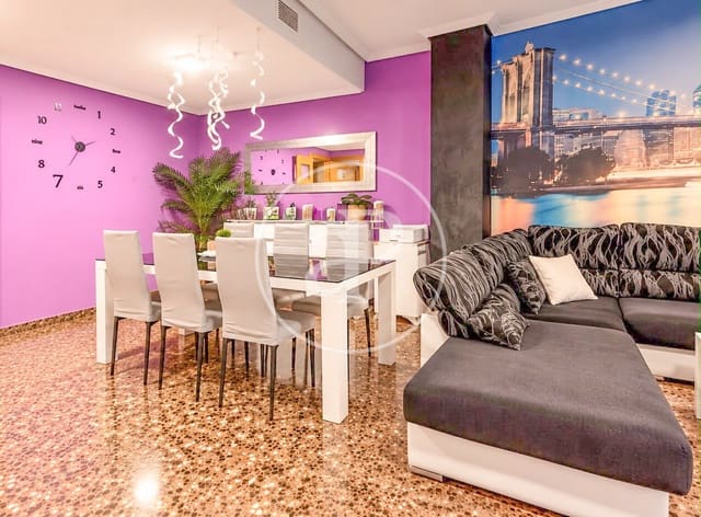Ático de 3 habitaciones en Alzira en venta - 250.000 € (Ref: 10171547)