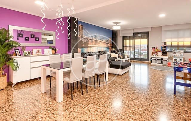 Ático de 3 habitaciones en Alzira en venta - 250.000 € (Ref: 10171547)