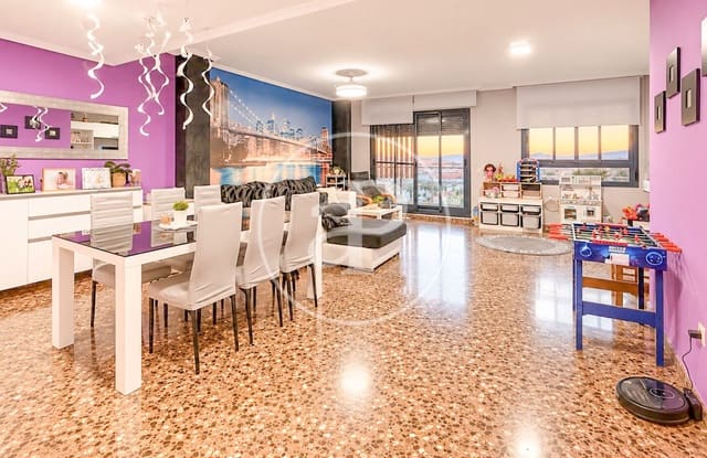 Ático de 3 habitaciones en Alzira en venta - 250.000 € (Ref: 10171547)