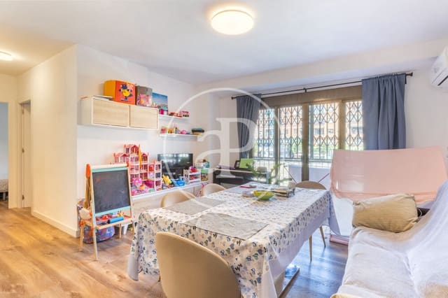 Apartamento de 3 habitaciones en Patraix, València ciudad en venta - 240.000 € (Ref: 10171549)