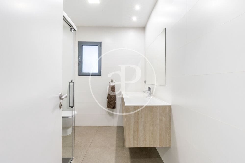 4 bedroom Villa for sale in Betera with pool garage - € 1,490,000 (Ref: 10173827)