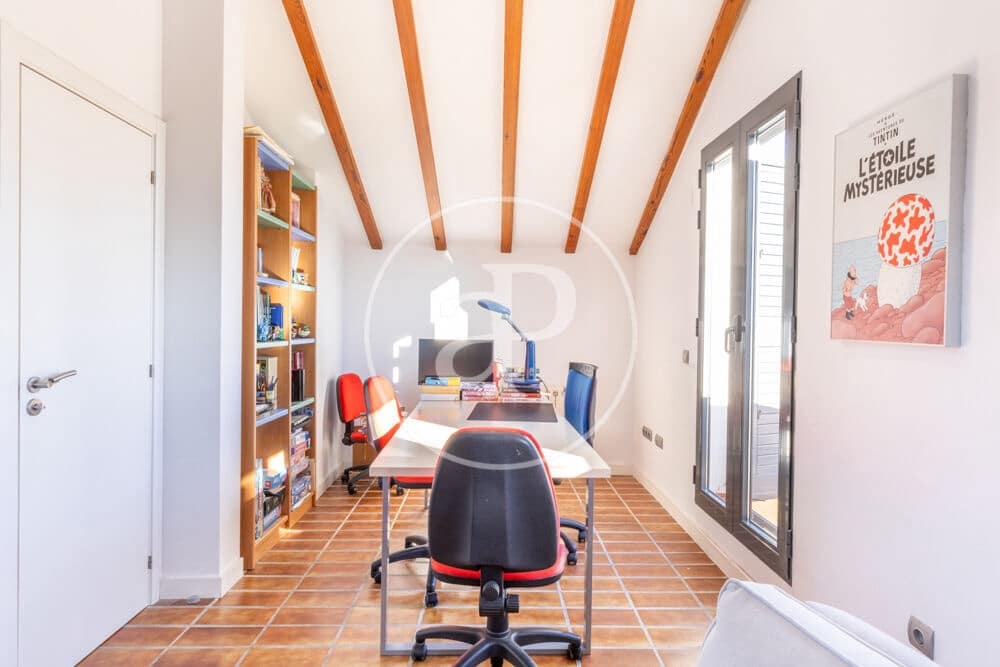 4 bedroom Villa for sale in Betera with pool garage - € 1,490,000 (Ref: 10173827)
