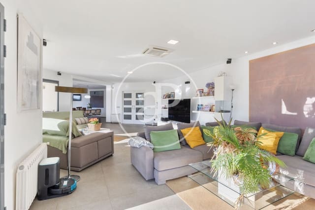 4 bedroom Villa for sale in Bétera with pool garage - € 1,490,000 (Ref: 10173827)