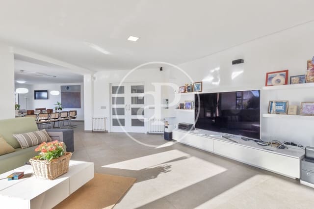 4 bedroom Villa for sale in Bétera with pool garage - € 1,490,000 (Ref: 10173827)
