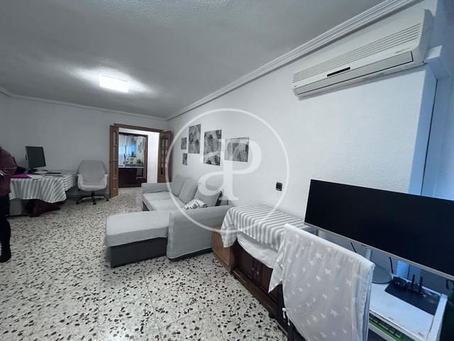 Apartamento de 3 habitaciones en El Campello en venta con piscina garaje - 205.000 € (Ref: 10173828)