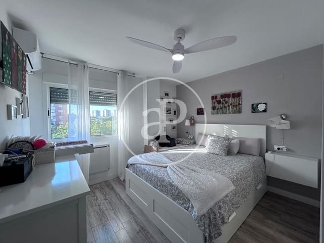 3 makuuhuone Huoneisto myytävänä paikassa Garbinet - Parque de las Avenidas, Alicante kaupunki mukana uima-altaan 
autotalli - 339 900 € (Ref: 10173829)