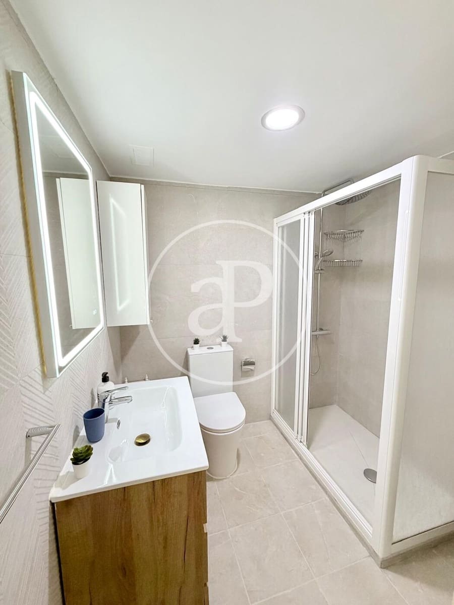 3 bedroom Apartment for sale in Valencia city - € 325,000 (Ref: 10177112)