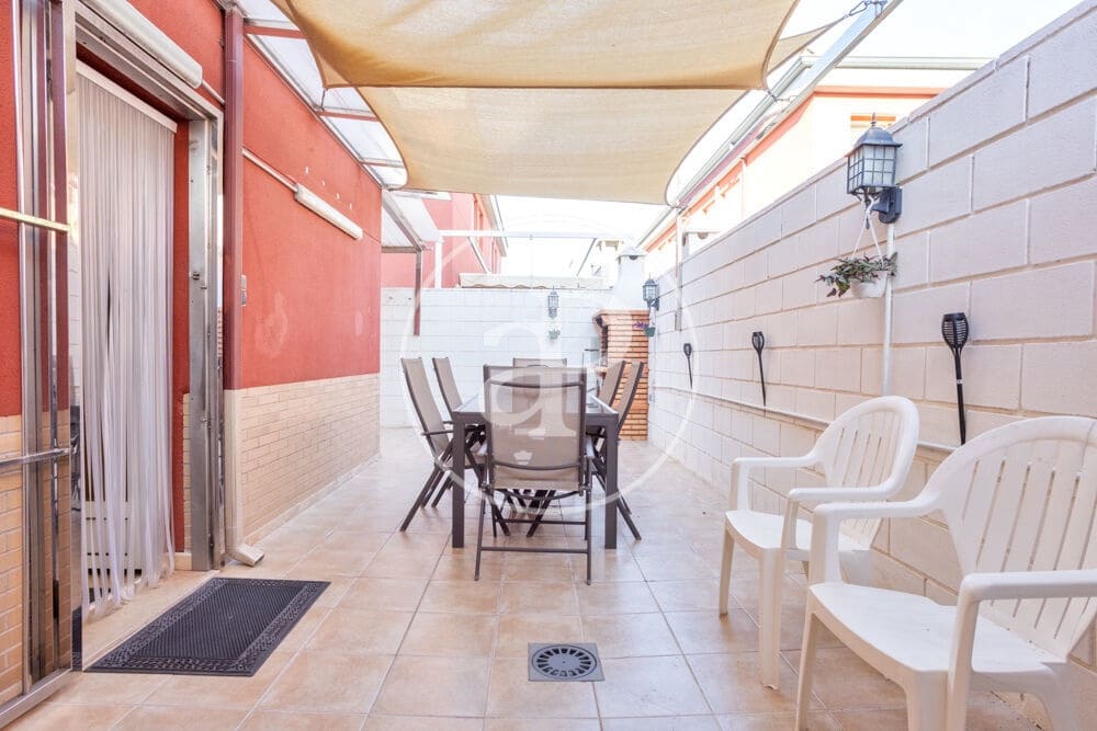 Chalet de 4 habitaciones en Burriana / Borriana en venta con garaje - 359.000 € (Ref: 10177113)