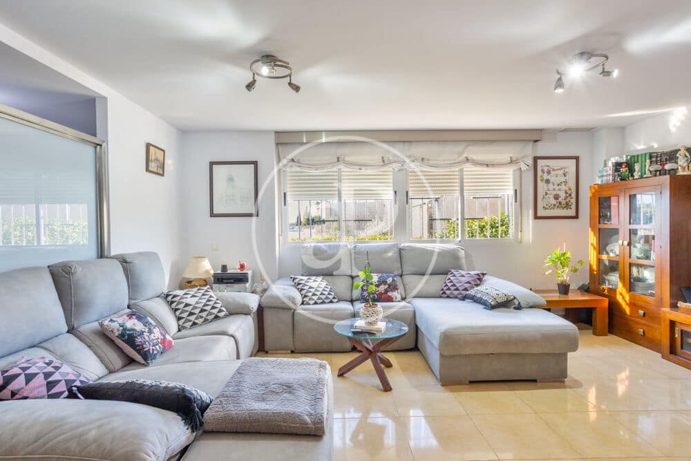 Chalet de 4 habitaciones en Burriana / Borriana en venta con garaje - 359.000 € (Ref: 10177113)