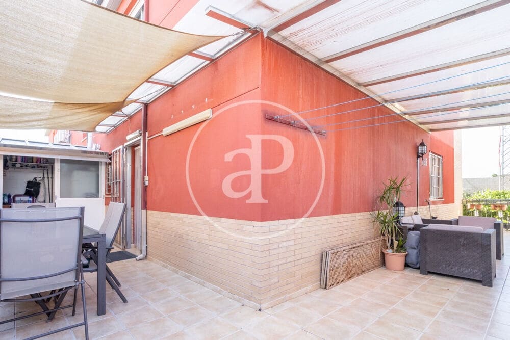 Chalet de 4 habitaciones en Burriana / Borriana en venta con garaje - 359.000 € (Ref: 10177113)