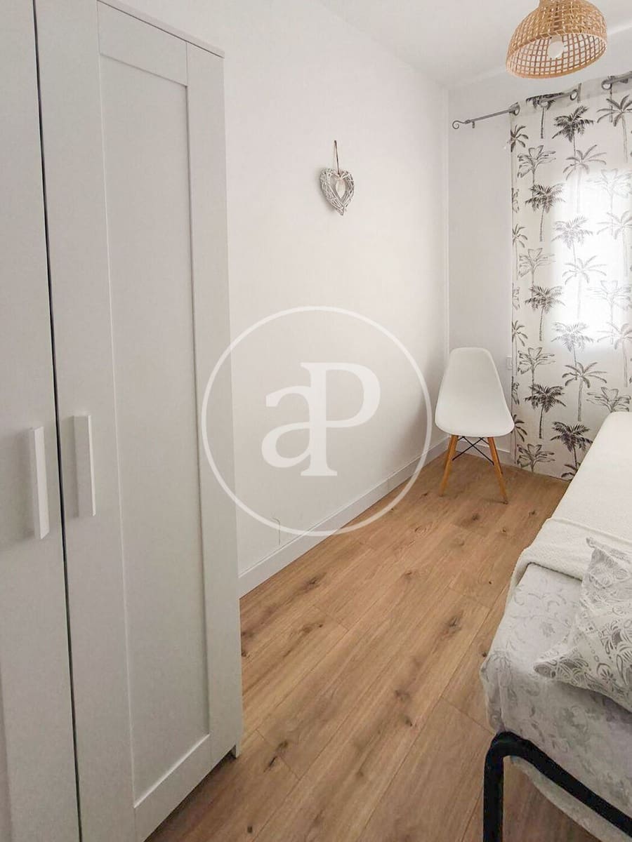 Apartamento de 2 habitaciones en Alicante / Alacant ciudad en venta - 185.000 € (Ref: 10177115)