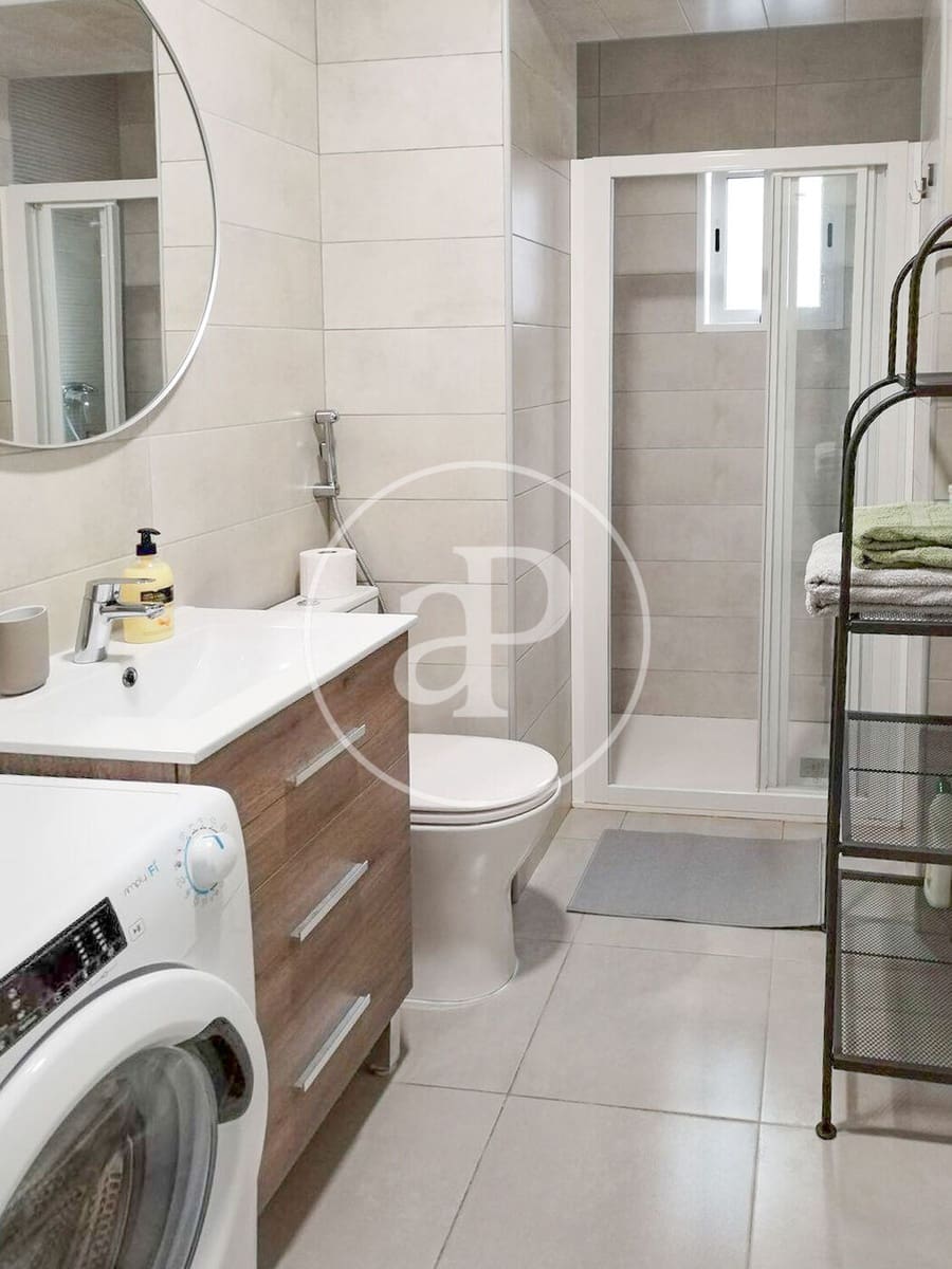 Apartamento de 2 habitaciones en Alicante / Alacant ciudad en venta - 185.000 € (Ref: 10177115)