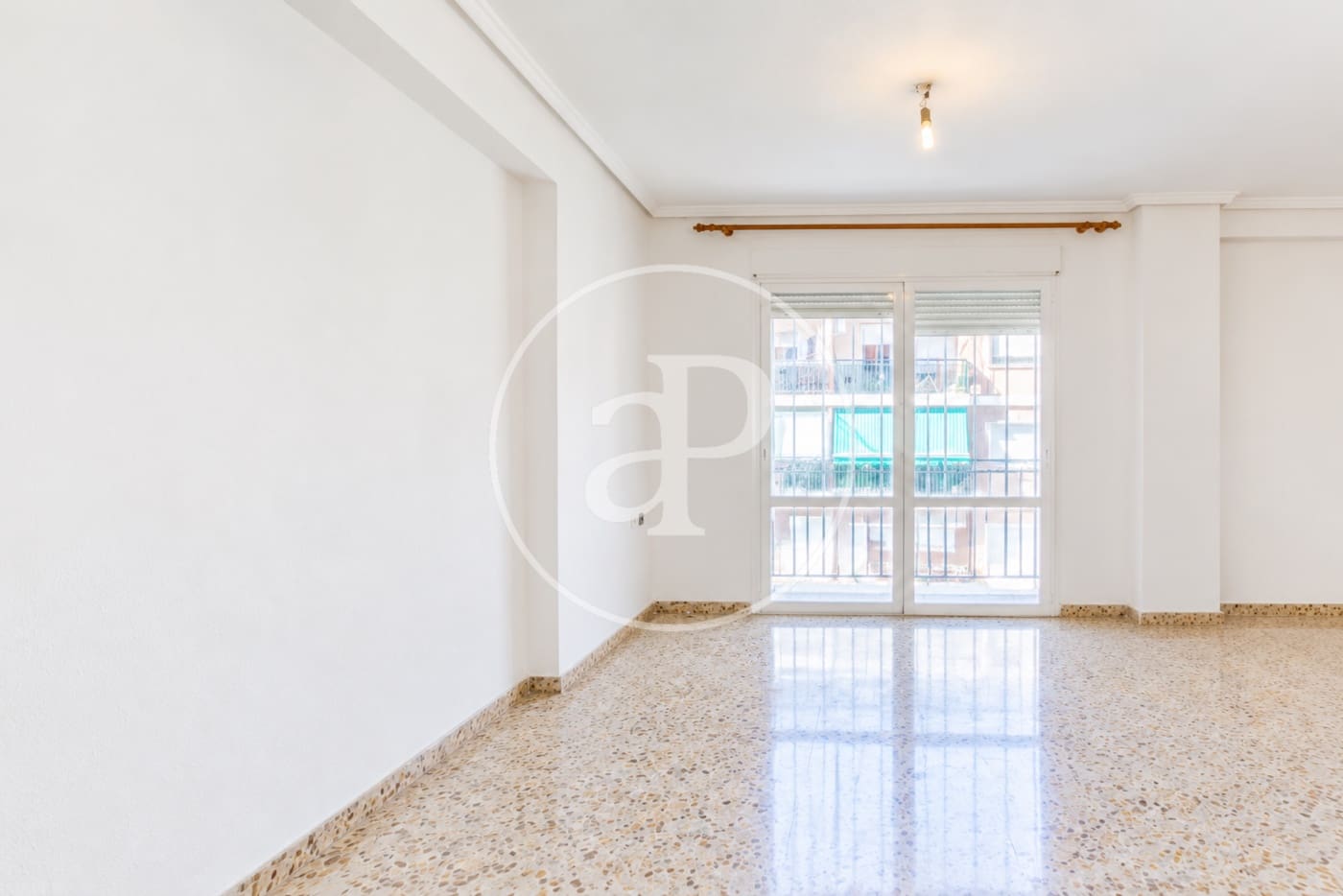 4 sypialnia Apartament na sprzedaż w Miasto Walencja - 310 000 € (Ref: 10183016)