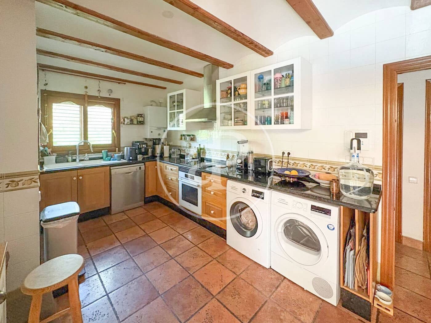 4 slaapkamer Villa te koop in L'Eliana met zwembad garage - € 650.000 (Ref: 10183017)