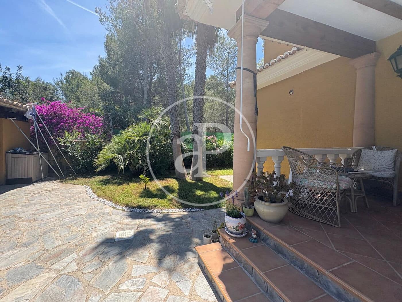 4 slaapkamer Villa te koop in L'Eliana met zwembad garage - € 650.000 (Ref: 10183017)