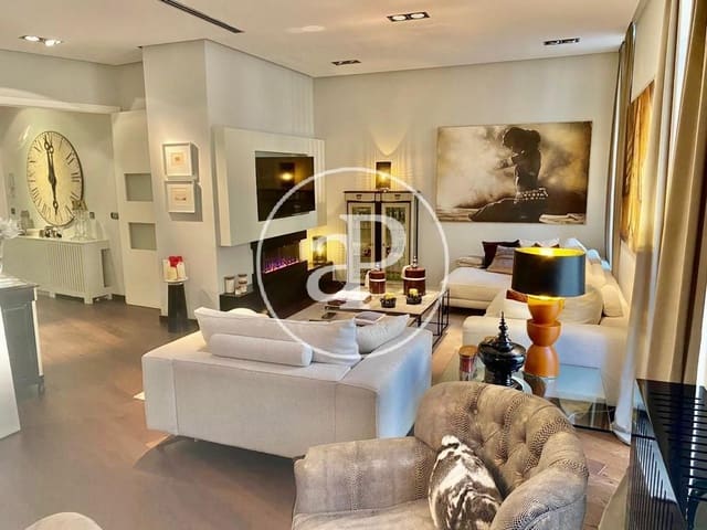 3 sovrum Lägenhet till salu i Russafa, Valencia stad - 1 100 000 € (Ref: 7592874)