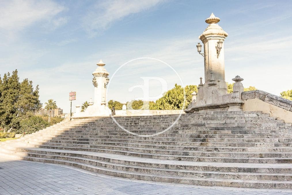 Grunde uden byggetilladelser til salg i Pucol - € 2.191.475 (Ref: 7598636)