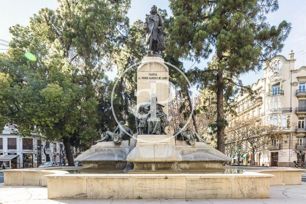 Grunde uden byggetilladelser til salg i Pucol - € 2.191.475 (Ref: 7598636)