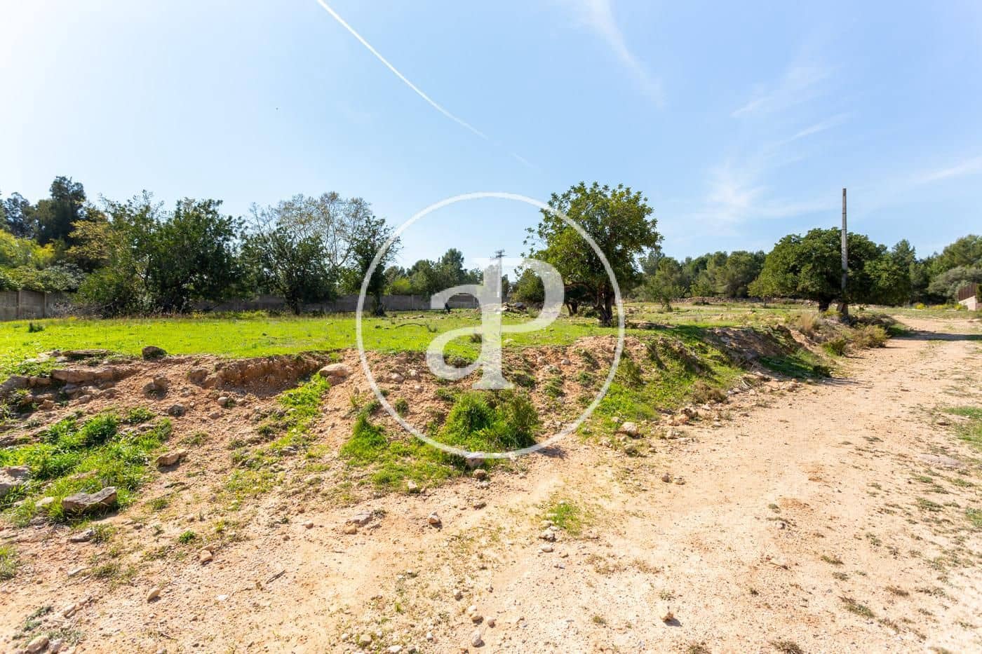 Grunde uden byggetilladelser til salg i Chiva - € 250.000 (Ref: 7598642)