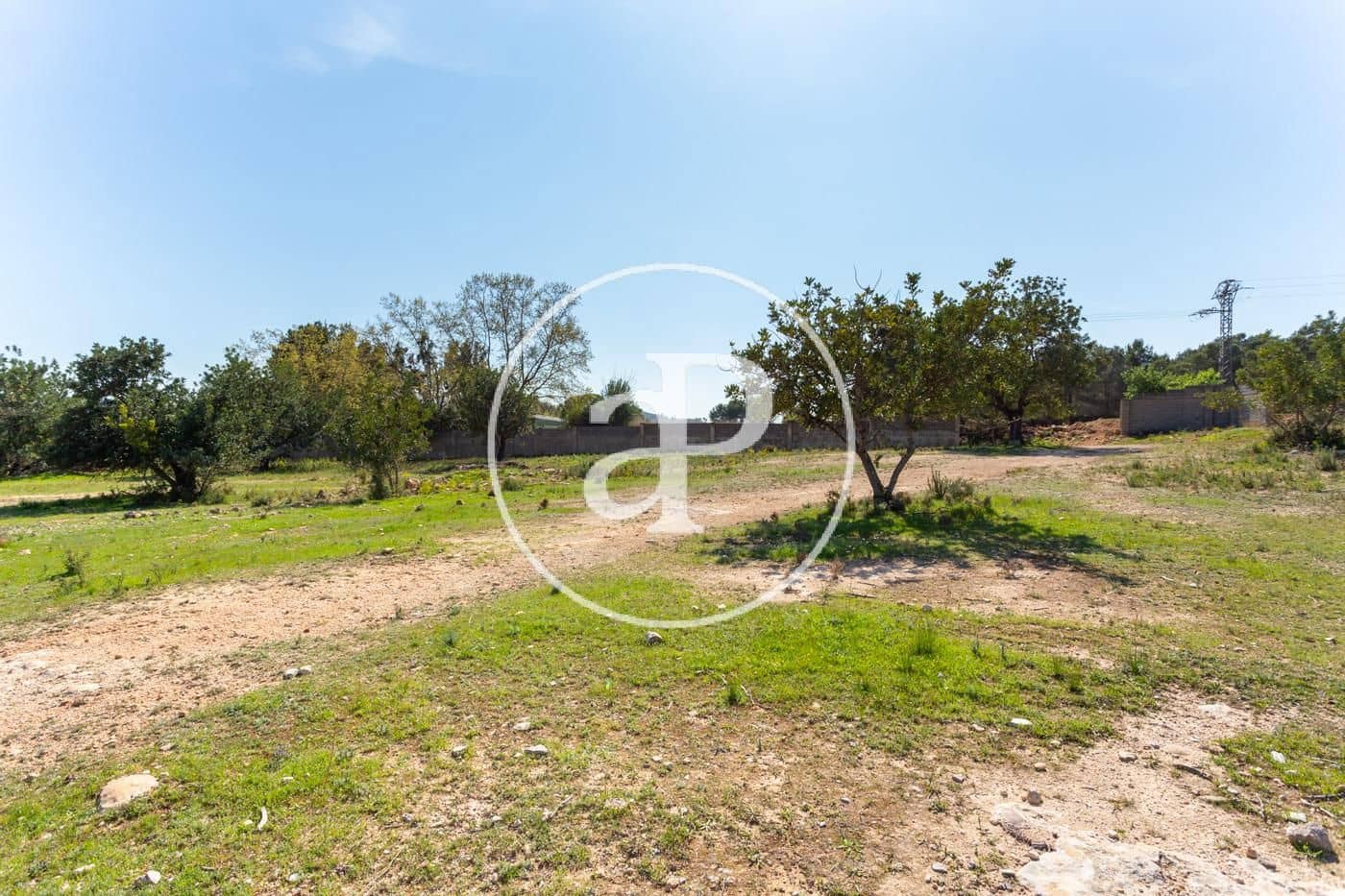 Grunde uden byggetilladelser til salg i Chiva - € 250.000 (Ref: 7598642)