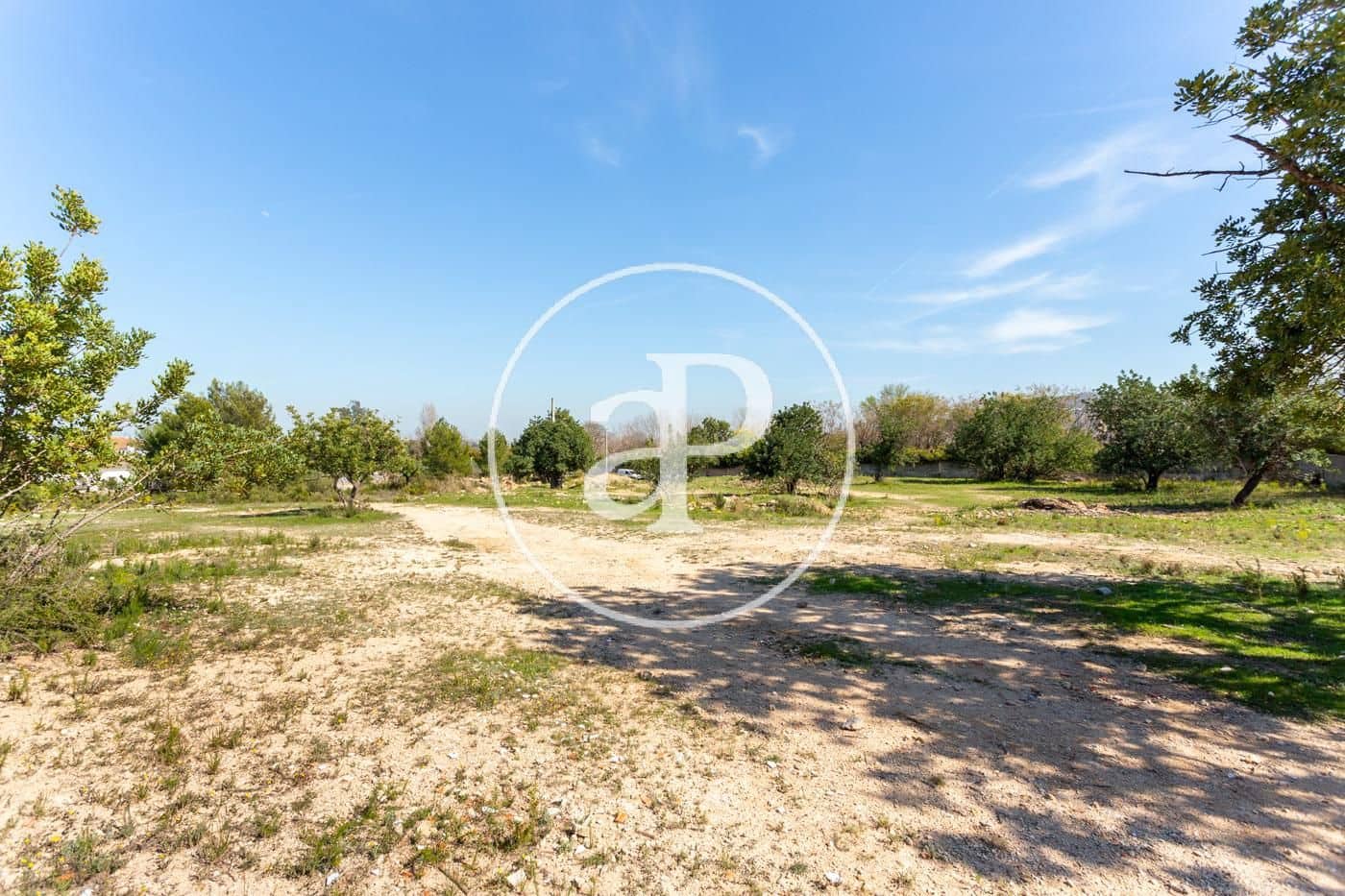 Grunde uden byggetilladelser til salg i Chiva - € 250.000 (Ref: 7598642)