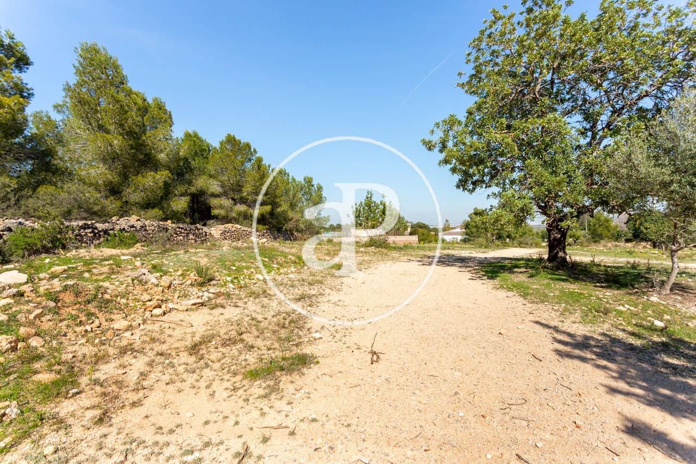 Grunde uden byggetilladelser til salg i Chiva - € 250.000 (Ref: 7598642)