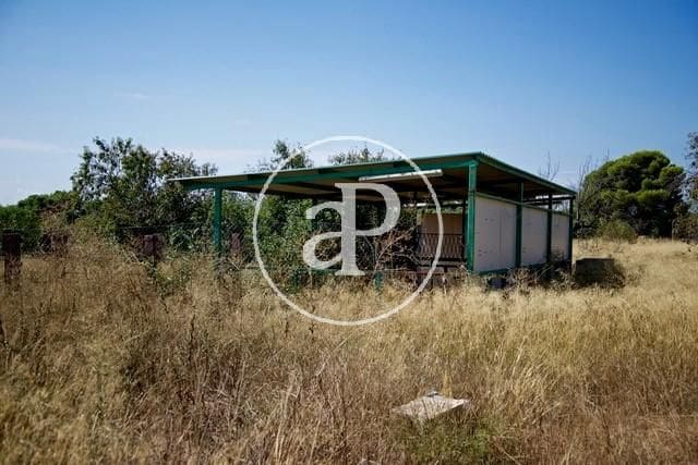 Grunde uden byggetilladelser til salg i Olocau - € 190.000 (Ref: 7598650)