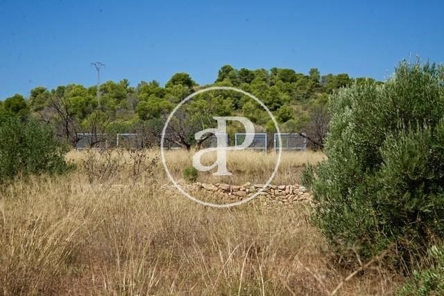 Grunde uden byggetilladelser til salg i Olocau - € 190.000 (Ref: 7598650)