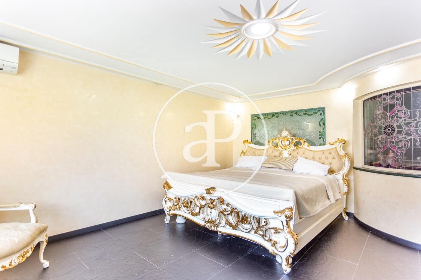 7 soveværelse Villa til salg i Picanya med swimmingpool - € 980.000 (Ref: 7598669)