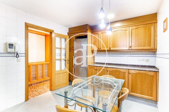 4 sypialnia Apartament na sprzedaż w El Pilar, Miasto Walencja - 535 000 € (Ref: 7598693)
