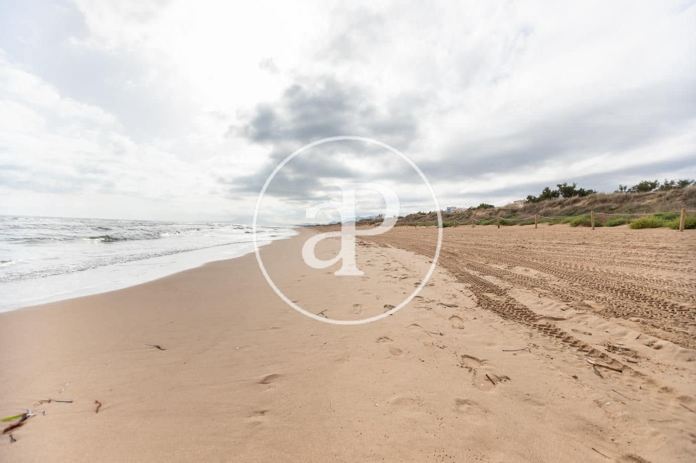 Landgrundstück zu verkaufen in Oliva - 480.000 € (Ref: 7598698)