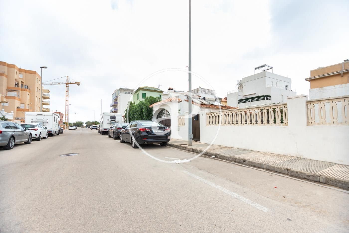 Landgrundstück zu verkaufen in Oliva - 480.000 € (Ref: 7598698)