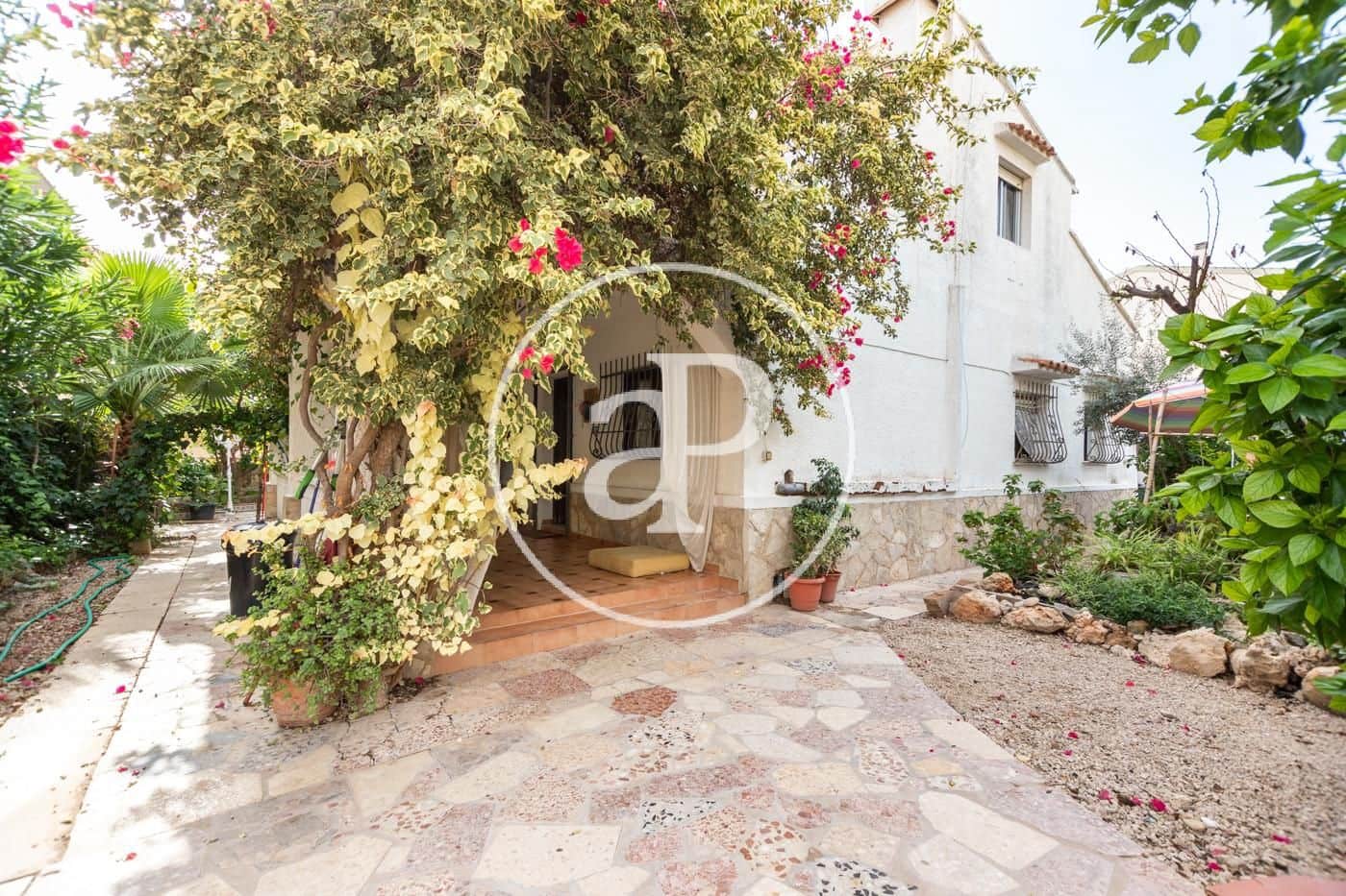 Landgrundstück zu verkaufen in Oliva - 480.000 € (Ref: 7598698)