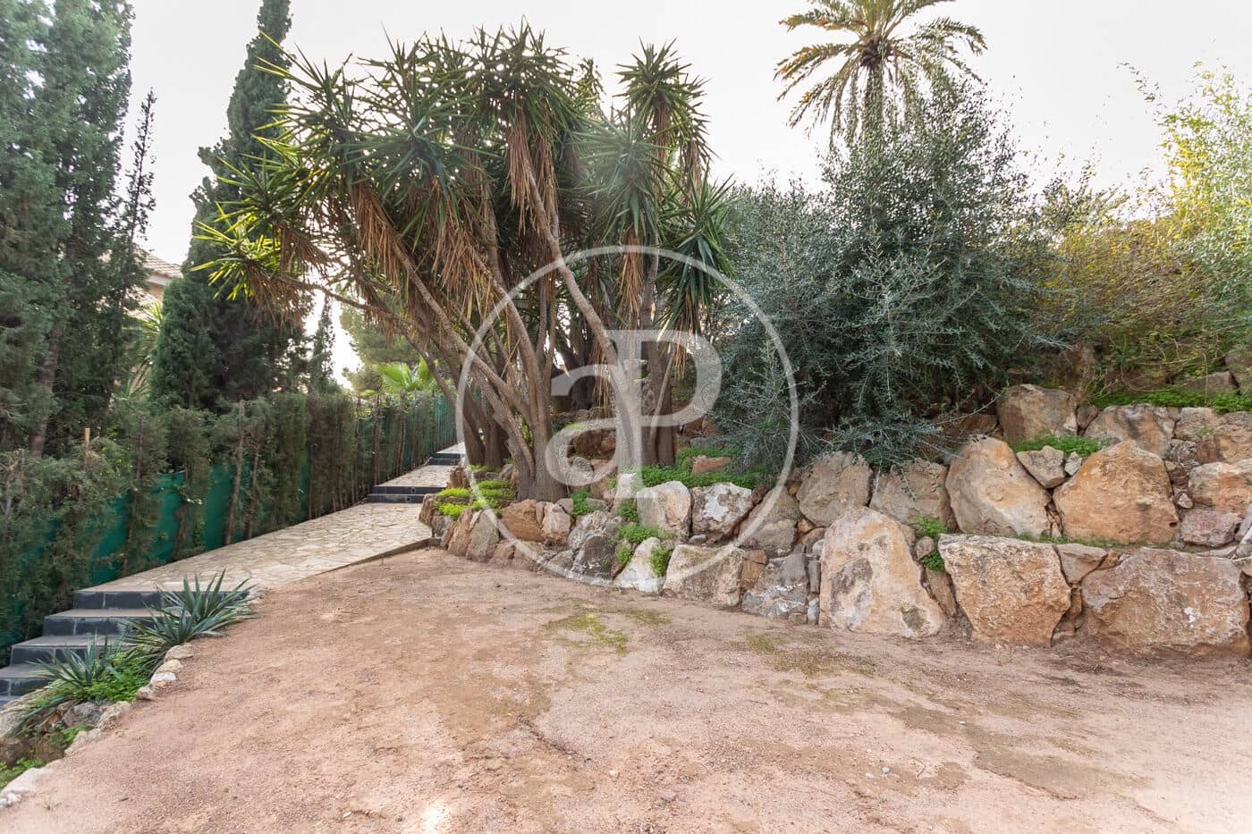 Grunde uden byggetilladelser til salg i Pucol - € 2.000.000 (Ref: 7598857)