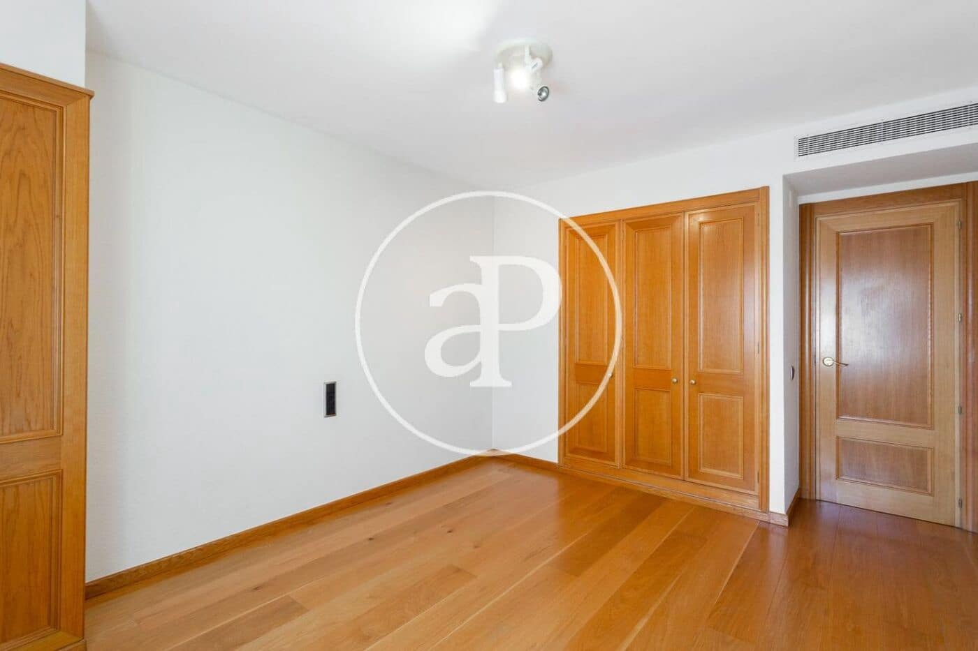 4 soveværelse Lejlighed til salg i Valencia by - € 1.020.000 (Ref: 7598862)