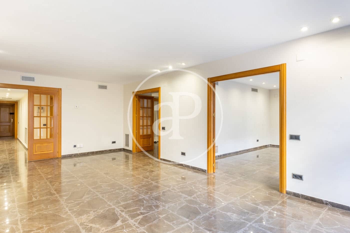 4 slaapkamer Appartement te koop in Valencia stad - € 1.190.000 (Ref: 7598862)