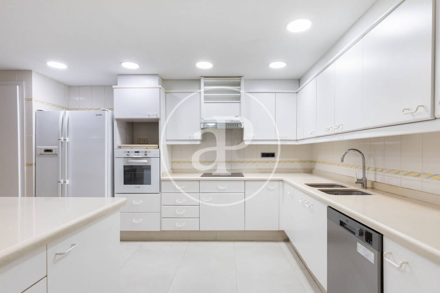 4 slaapkamer Appartement te koop in Valencia stad - € 1.190.000 (Ref: 7598862)