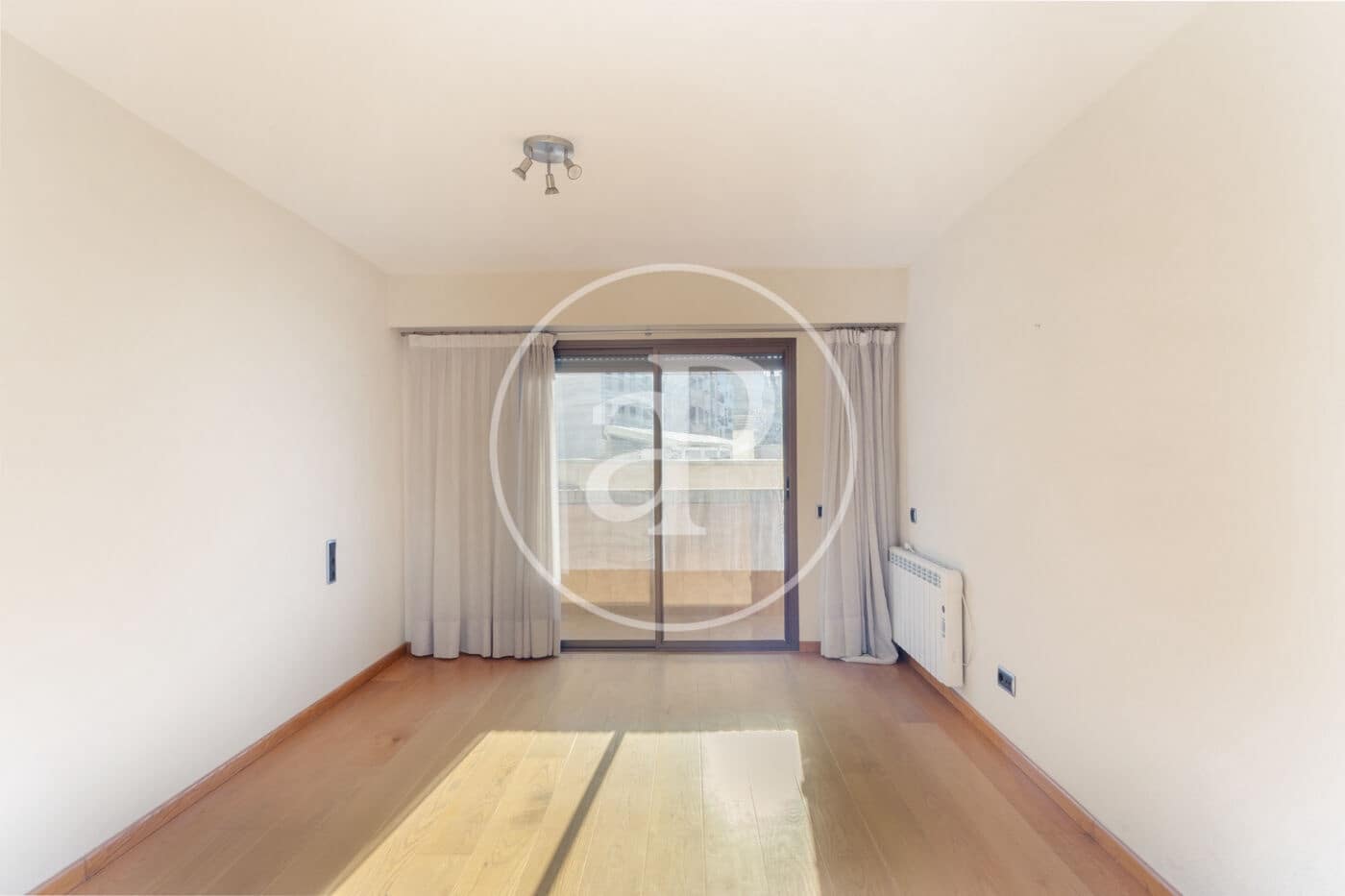 4 slaapkamer Appartement te koop in Valencia stad - € 1.190.000 (Ref: 7598862)