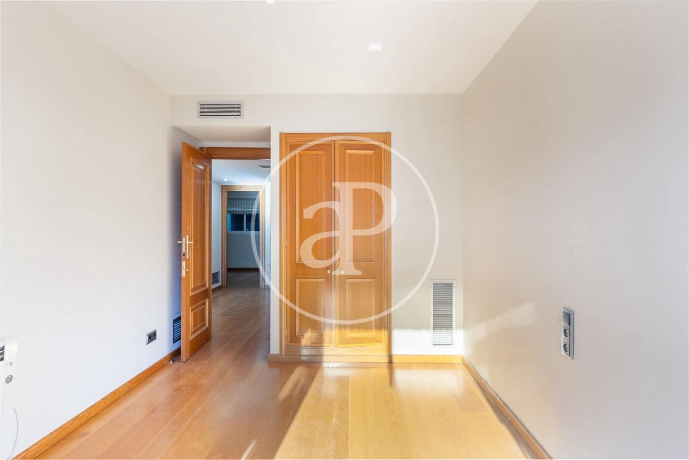 4 slaapkamer Appartement te koop in Valencia stad - € 1.190.000 (Ref: 7598862)