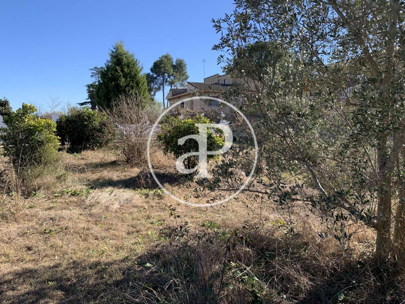 Grunde uden byggetilladelser til salg i Gilet - € 129.000 (Ref: 7598885)