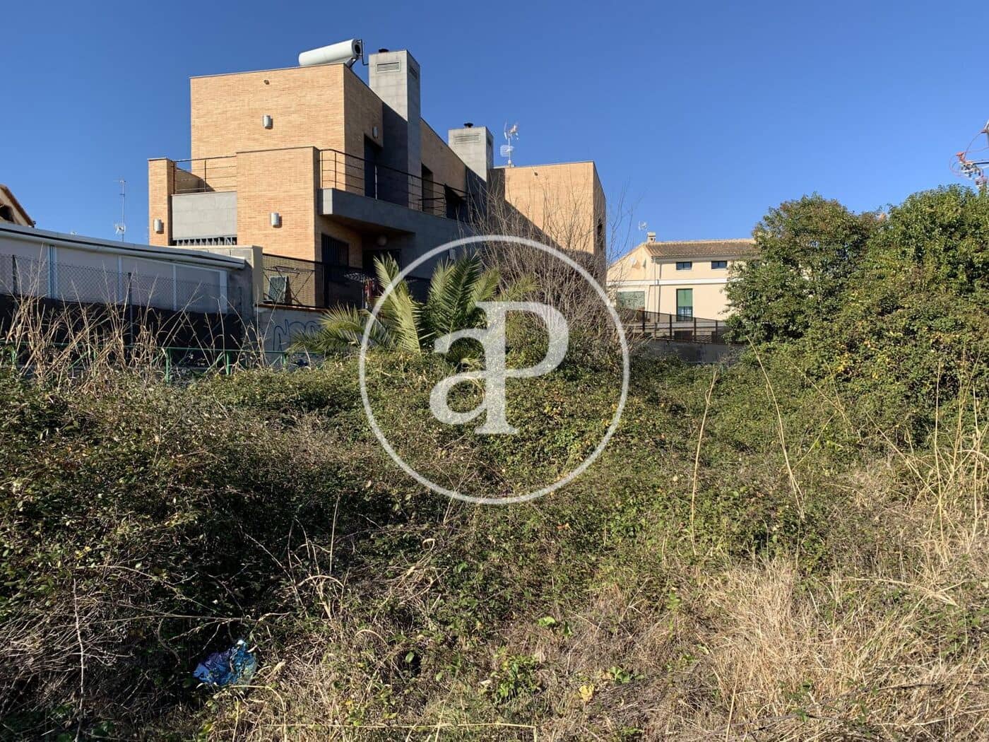 Grunde uden byggetilladelser til salg i Gilet - € 129.000 (Ref: 7598885)