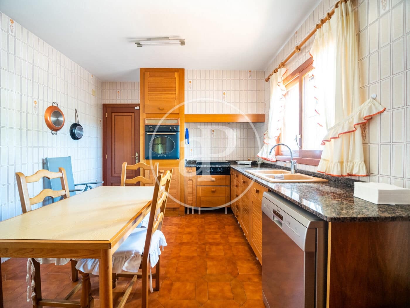 5 slaapkamer Villa te koop in Pucol met zwembad - € 720.000 (Ref: 7600702)