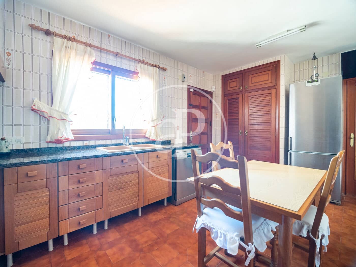 5 slaapkamer Villa te koop in Pucol met zwembad - € 720.000 (Ref: 7600702)