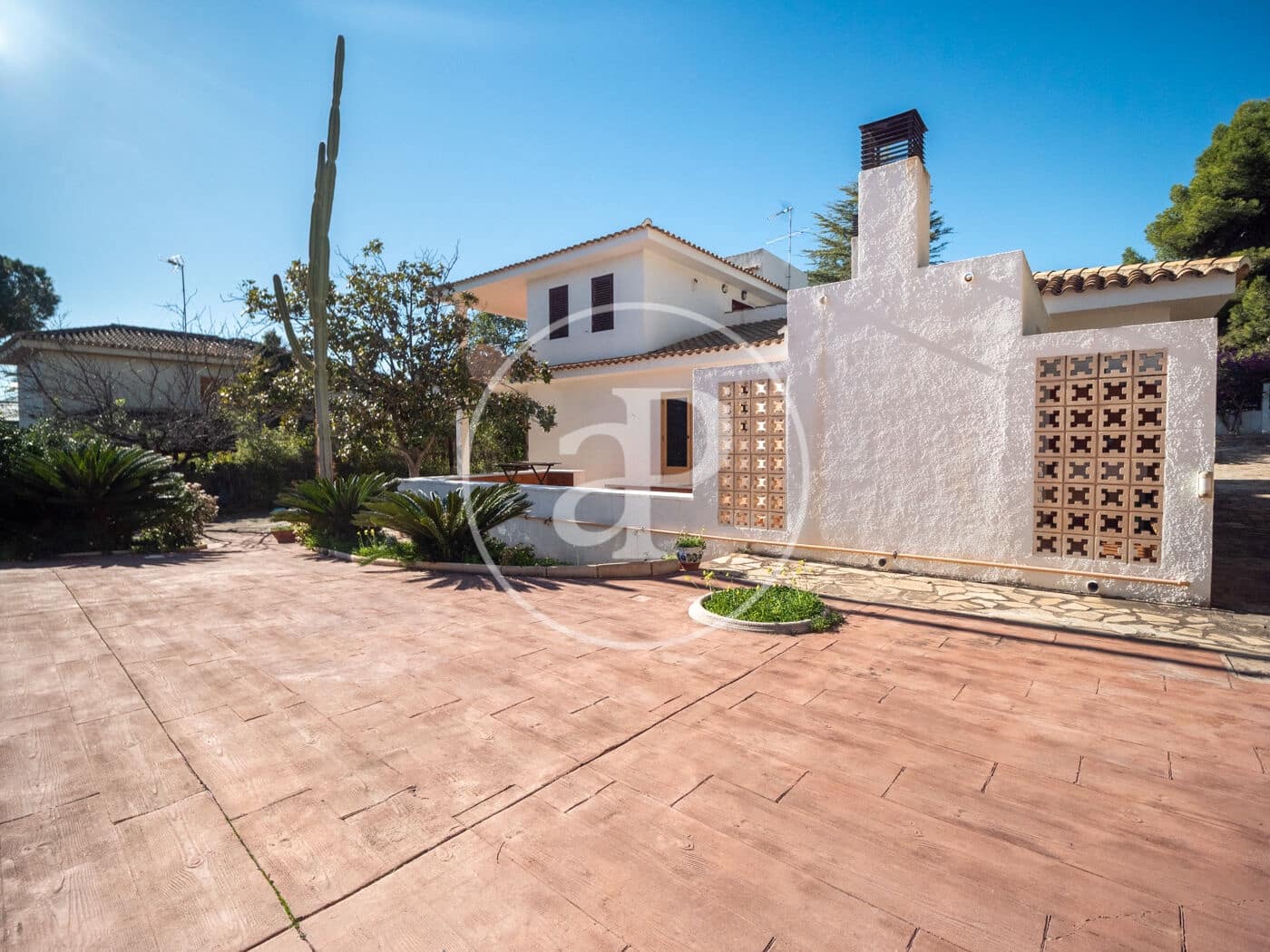 5 slaapkamer Villa te koop in Pucol met zwembad - € 720.000 (Ref: 7600702)